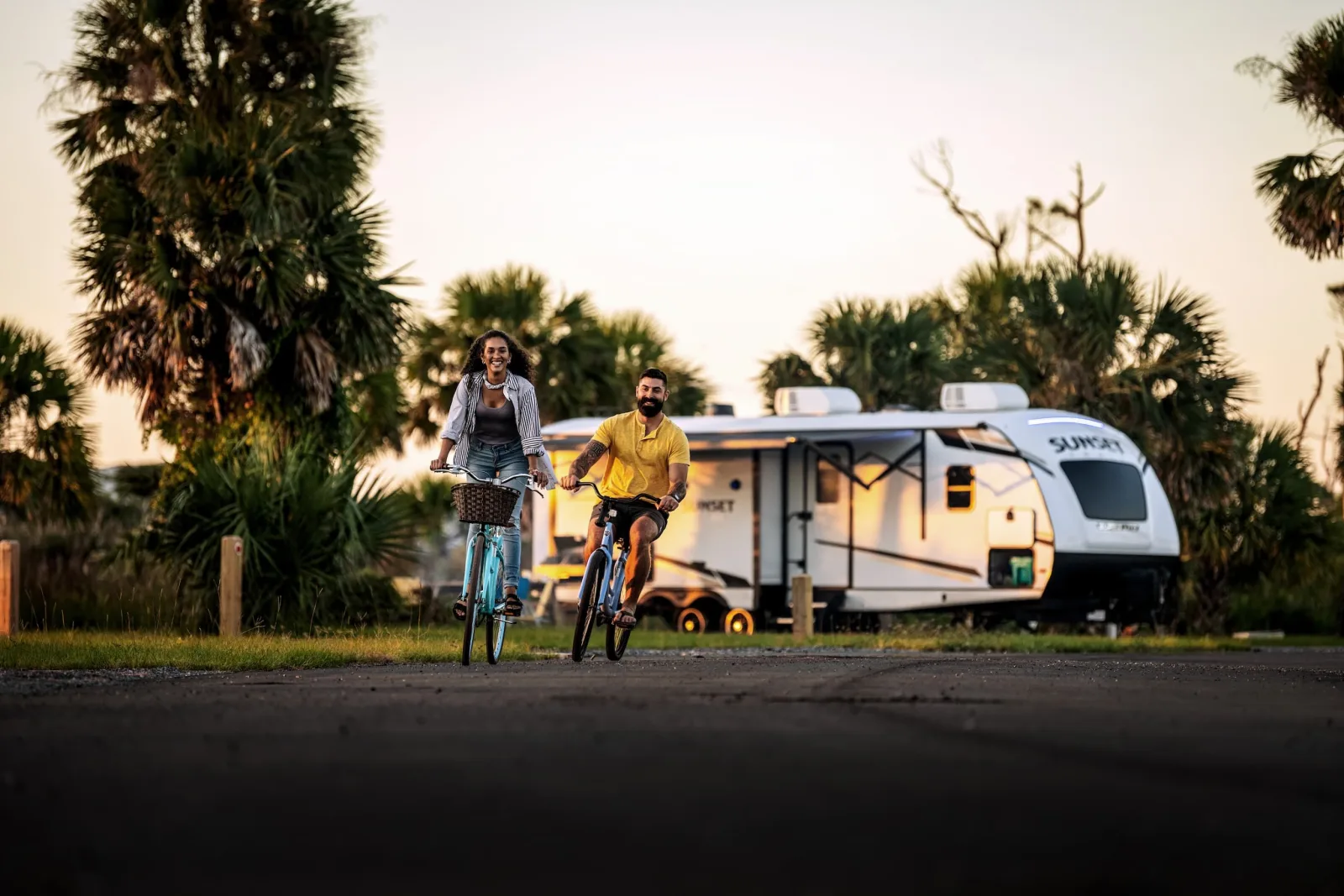 CrossRoads RV travel trailer for sale