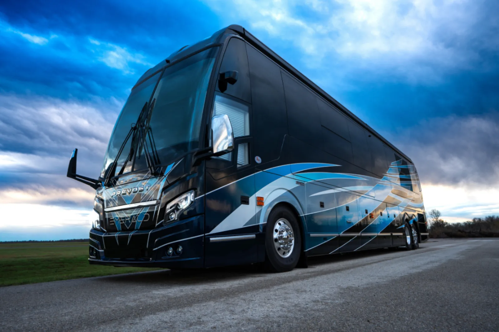 Emerald Luxury Coaches Class A for sale