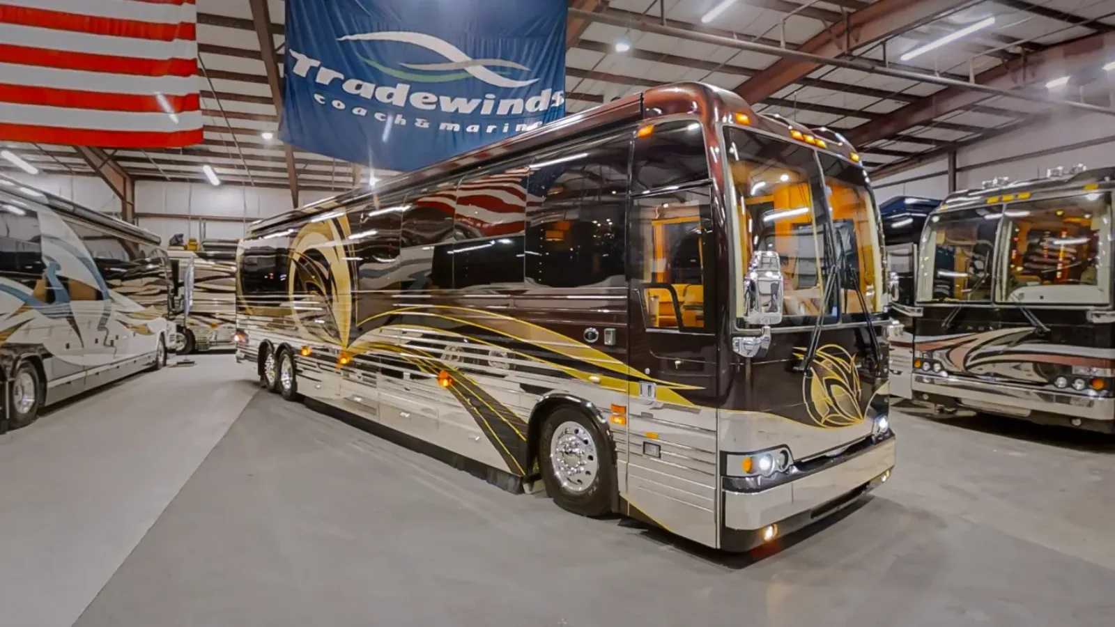 2008 Featherlite Vantaré XLII for sale