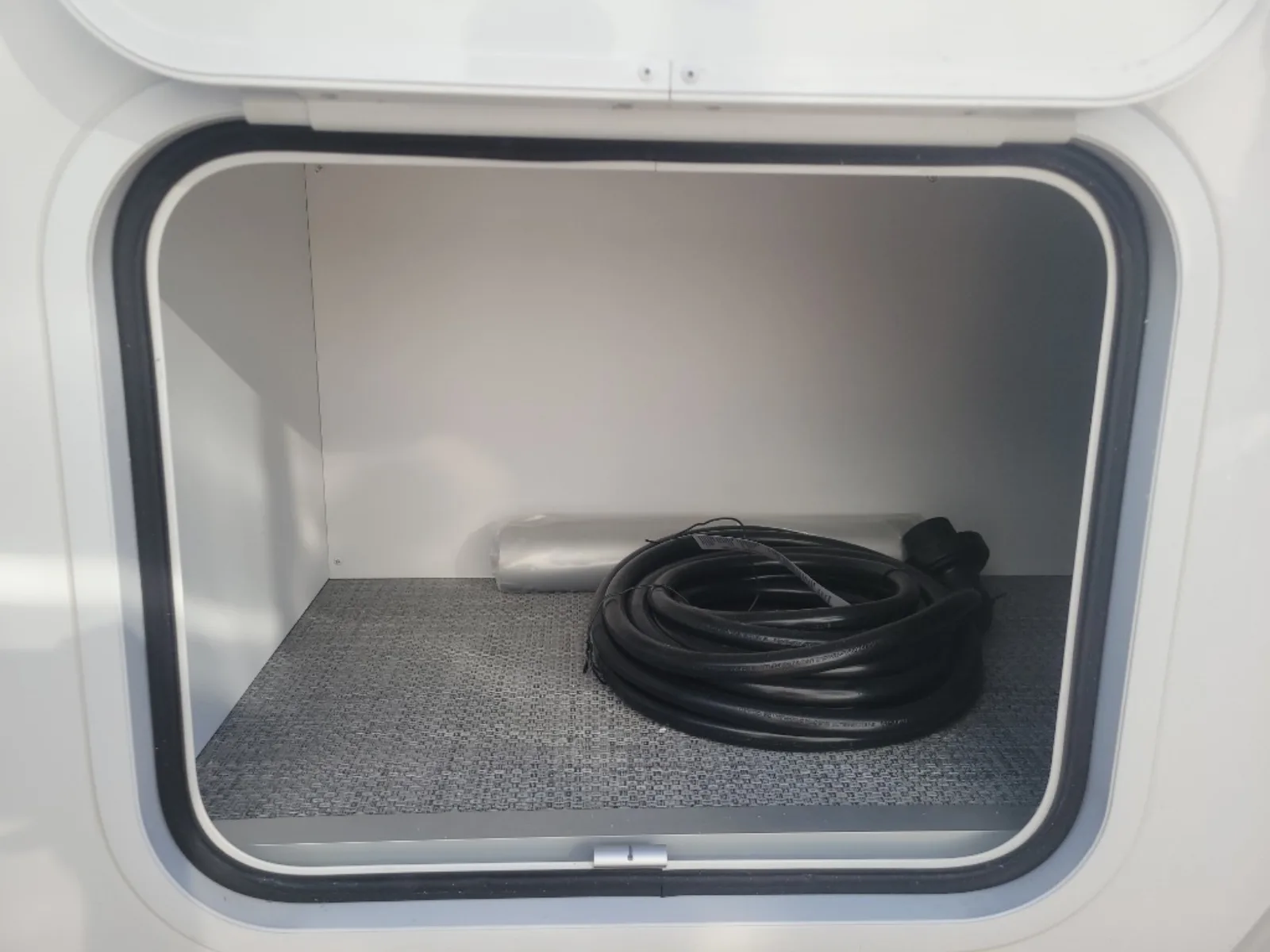 2025 inTech Aucta for sale