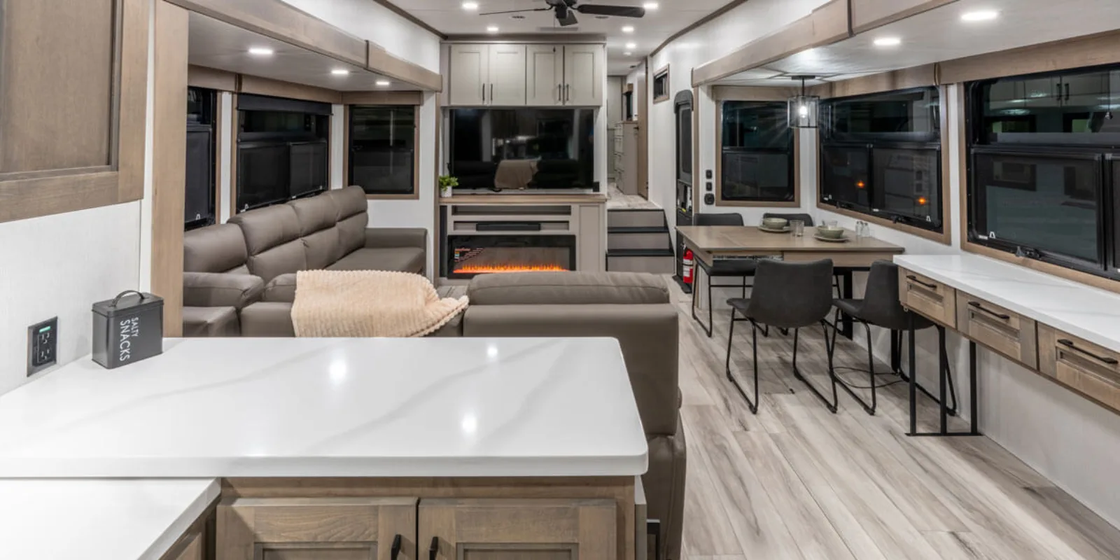 KZ RV fifth wheel for sale