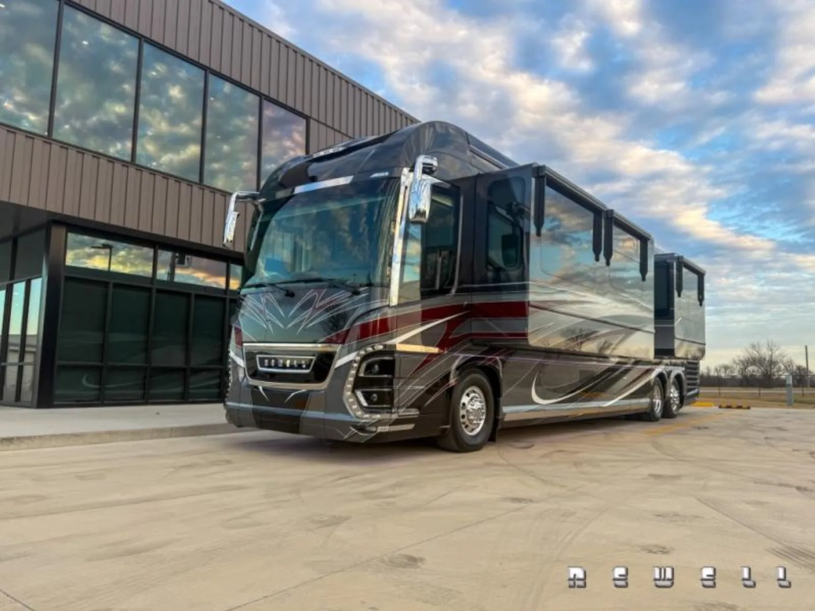 Newell Coach Class A for sale